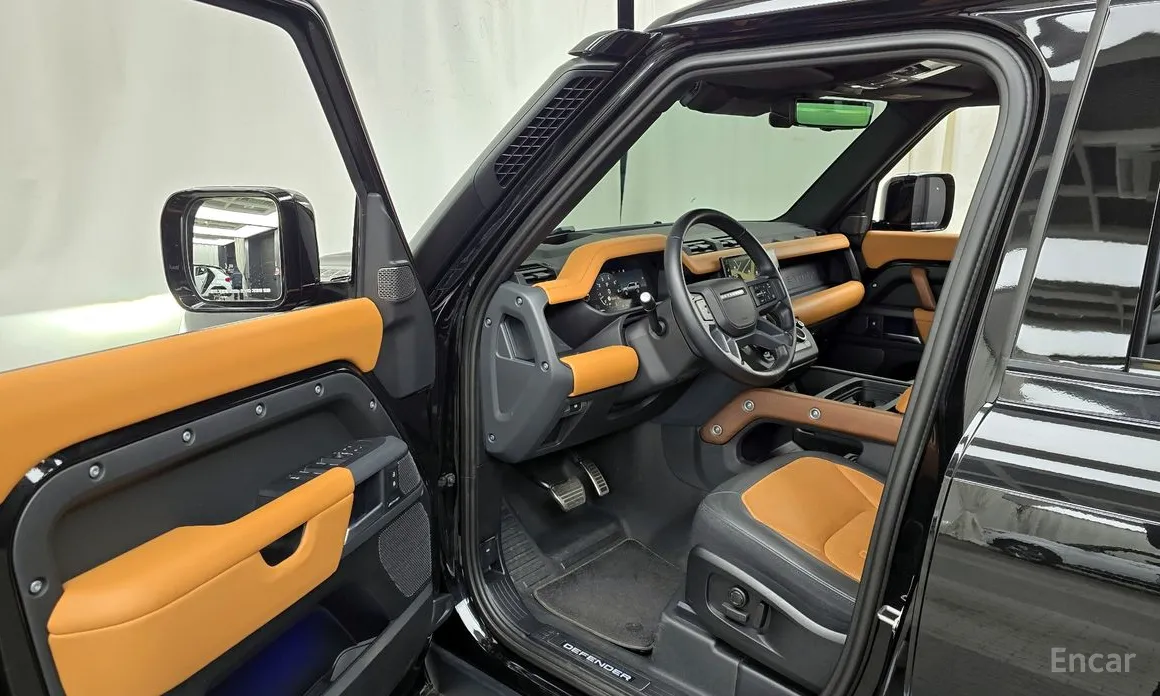 Land Rover Defender 2020 110 P400 X