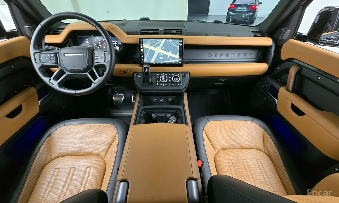 Land Rover Defender 2020 110 P400 X