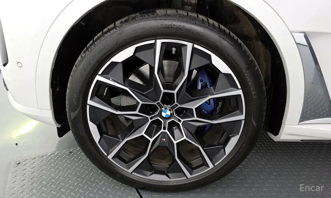 BMW X7 2019 xDrive 40i M Sport 6STR