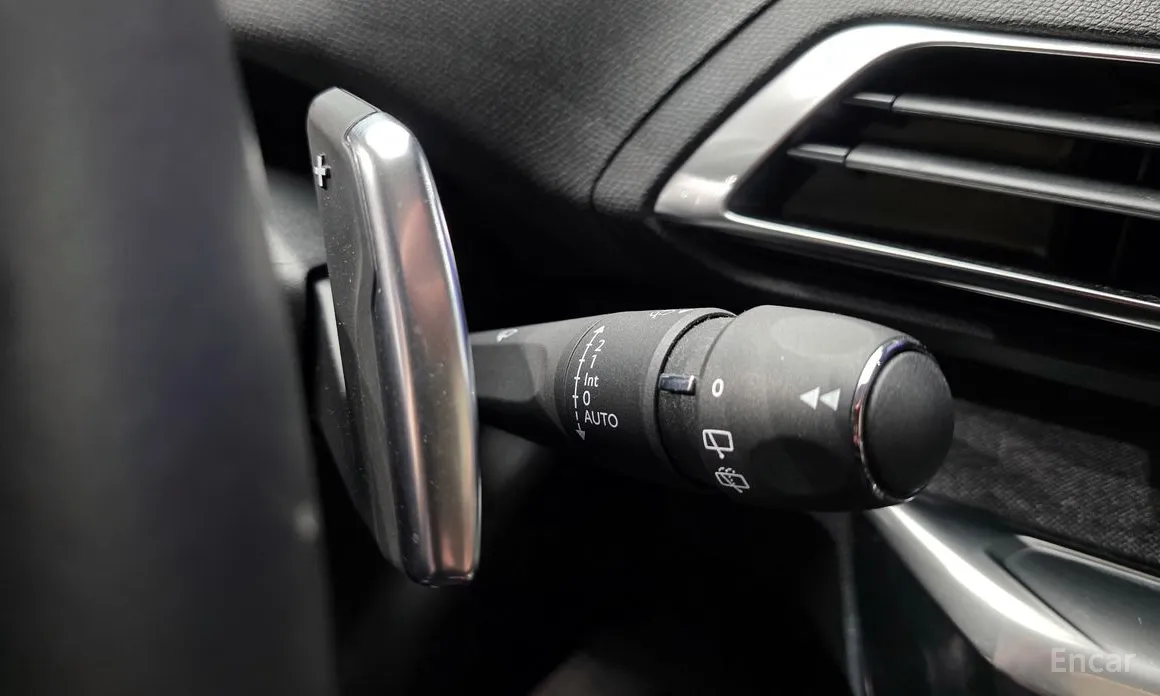 Peugeot 3008 2017 1.2 Pure Tech Allure