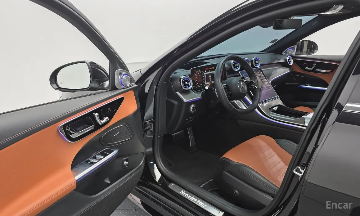Mercedes-Benz C-Class 2022 C300 4MATIC AMG Line