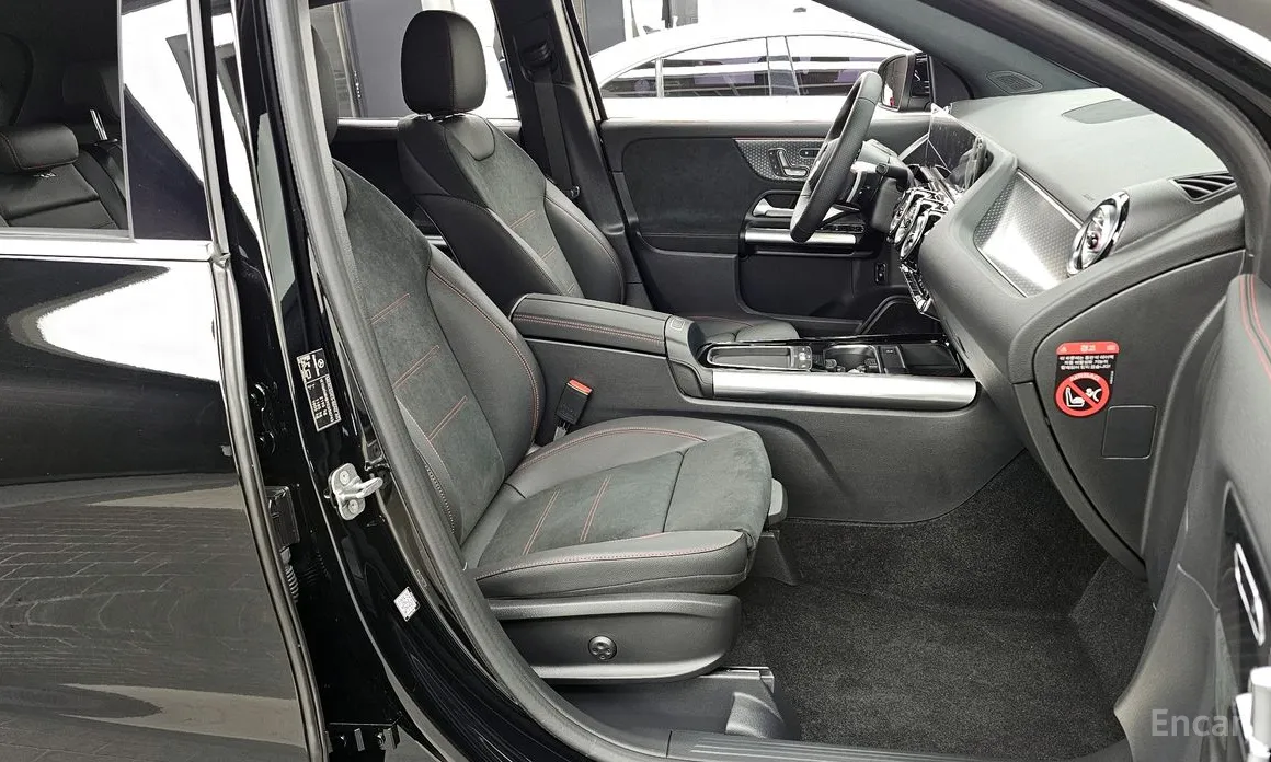 Mercedes-Benz GLA-Class 2020 GLA250 4MATIC