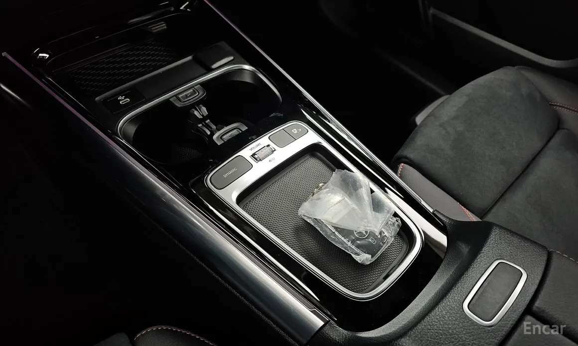 Mercedes-Benz GLA-Class 2020 GLA250 4MATIC