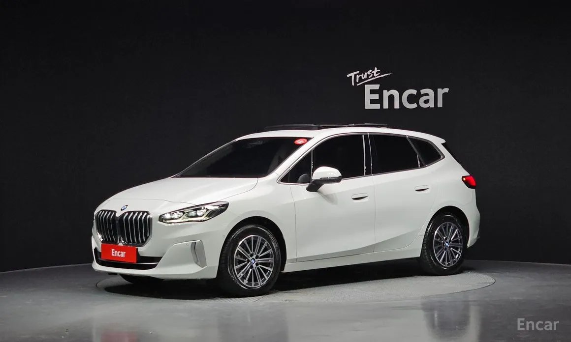 BMW 2 Series 2022 220i Luxury