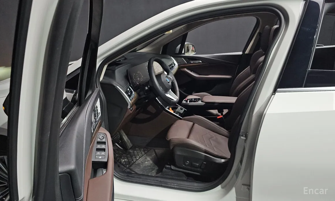 BMW 2 Series 2022 220i Luxury