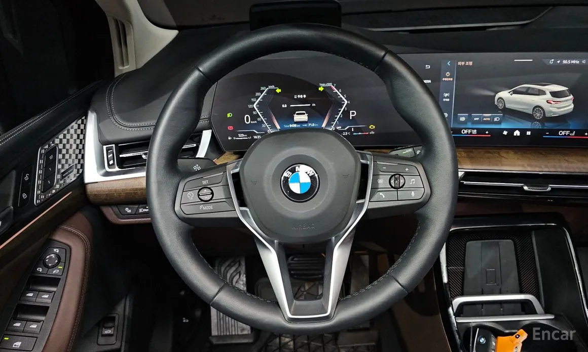 BMW 2 Series 2022 220i Luxury