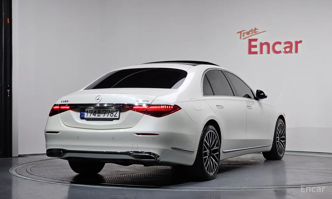 2021 Mercedes-Benz S-Class