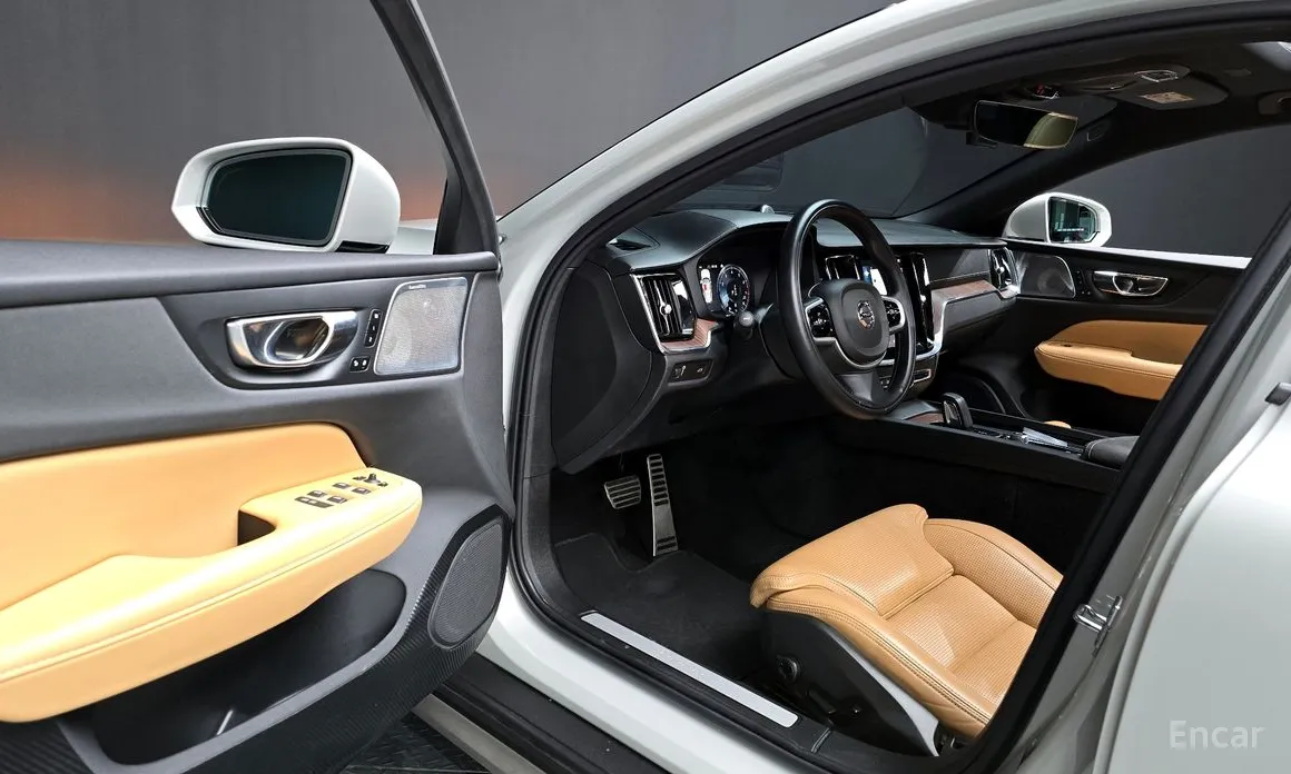 Volvo V60 2019 B5 Pro AWD