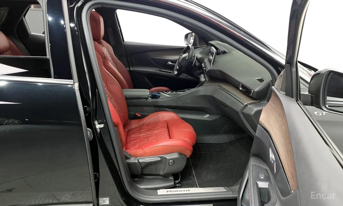 Peugeot 3008 2017 1.2 Pure Tech GT