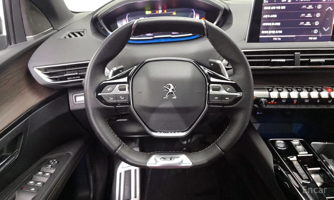 Peugeot 3008 2017 1.2 Pure Tech GT