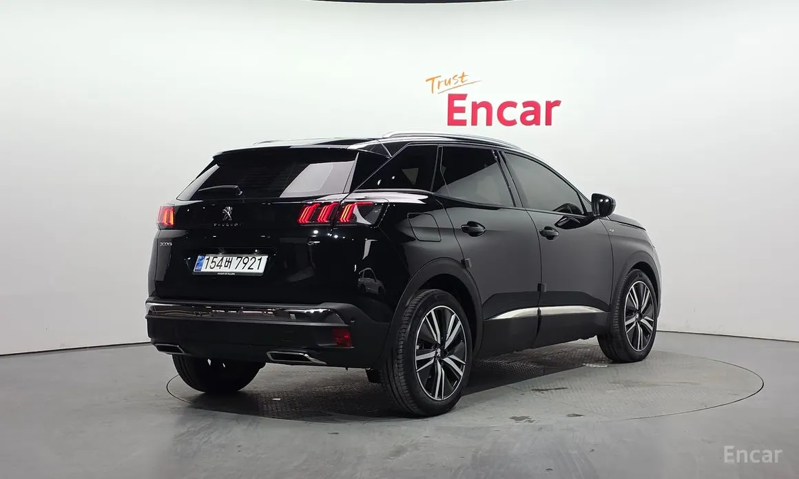 Peugeot 3008 2017 1.2 Pure Tech GT