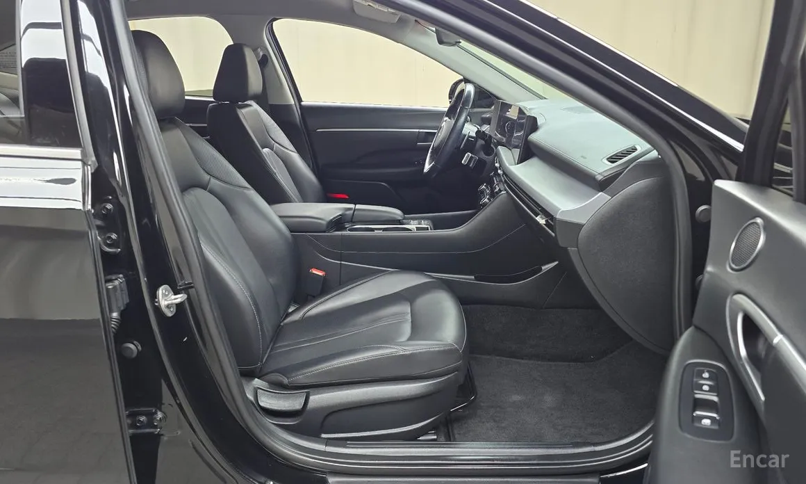 Hyundai Sonata 2023 1.6 Turbo