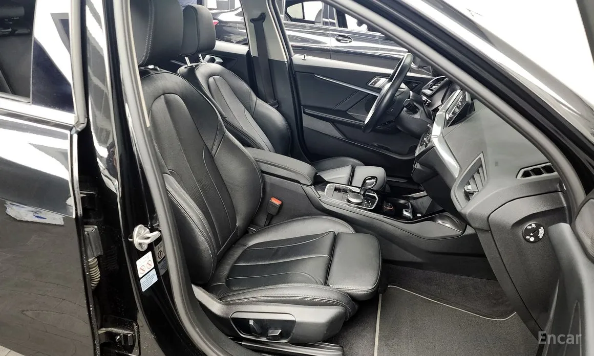 BMW 1 Series 2020 120i Sports