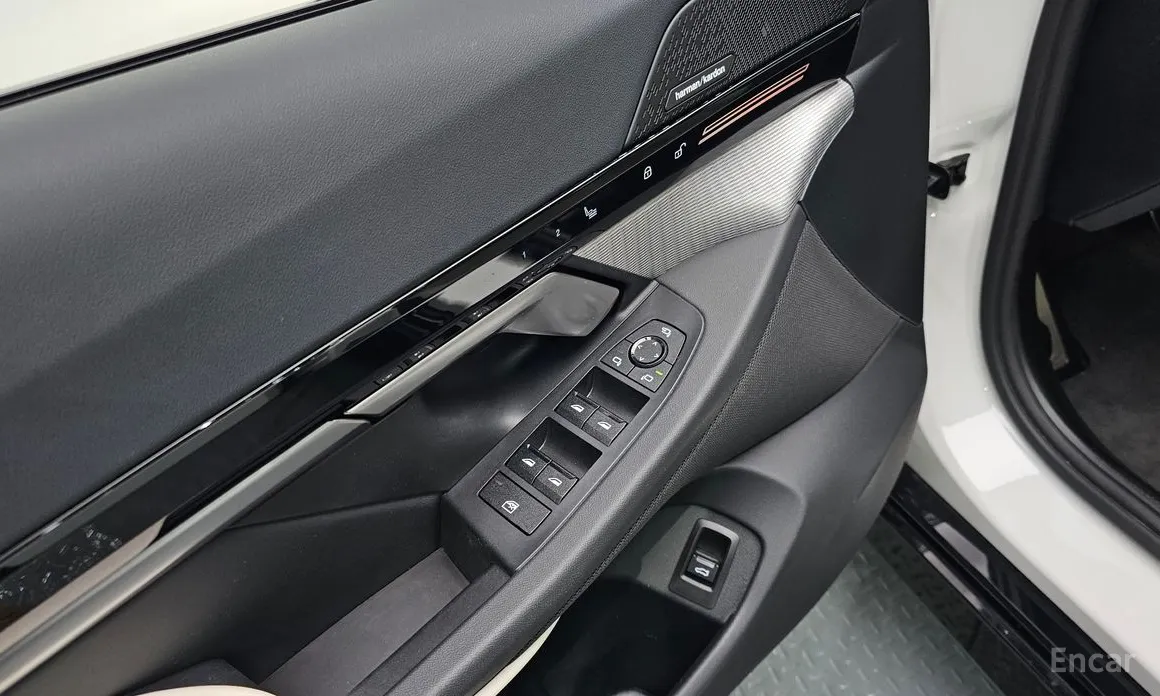 BMW 5 Series 2023 520i M Sport