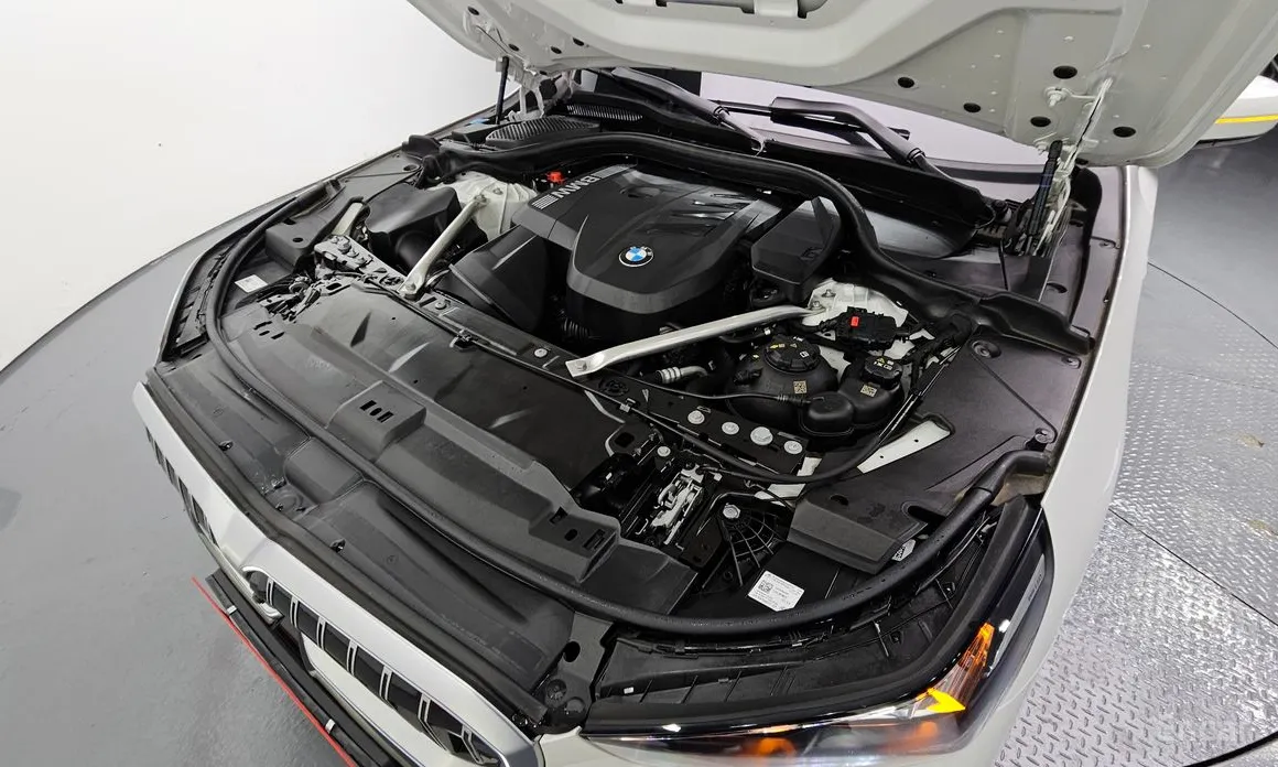 BMW 5 Series 2023 520i M Sport