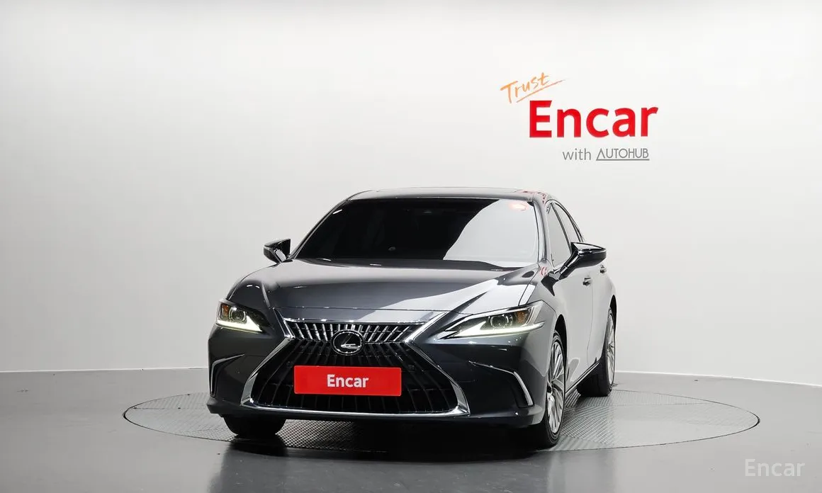 Lexus ES 2018 Luxury Plus