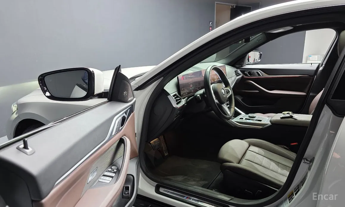 BMW i4 2021 eDrive40 M Sports Pro