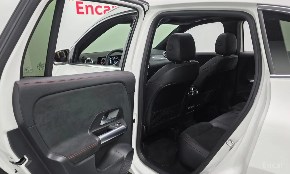 Mercedes-Benz GLA-Class 2020 GLA250 4MATIC