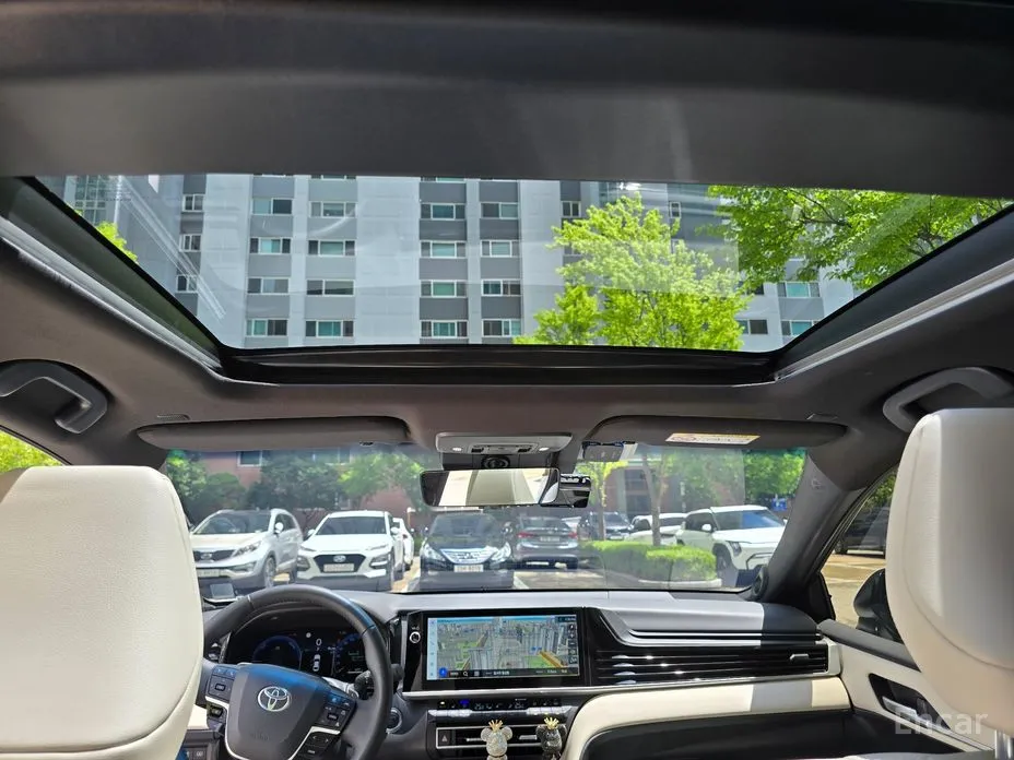 Toyota Camry 2024 2.5 XLE Premium Hybrid