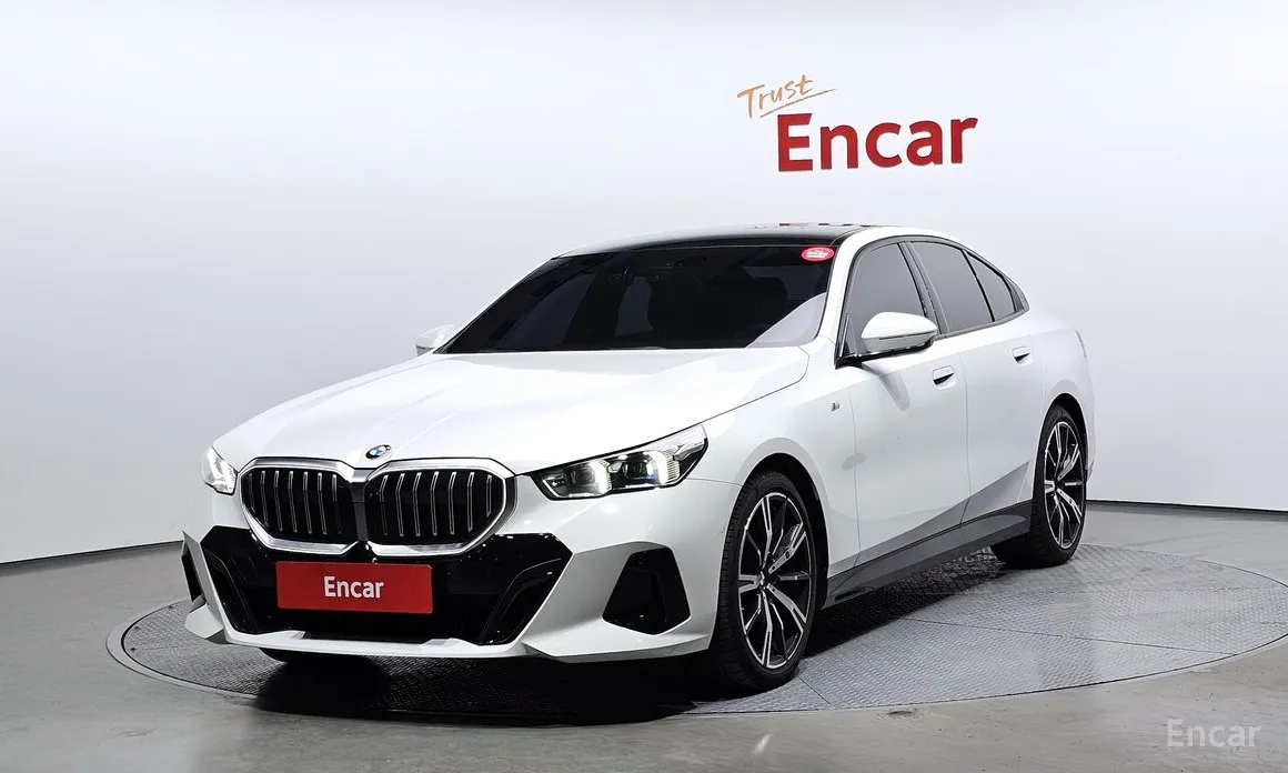 BMW 5 Series 2023 530i xDrive M Sport