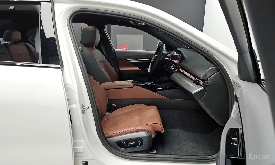 BMW 5 Series 2023 530i xDrive M Sport