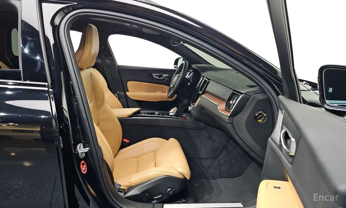 Volvo V60 2019 B5 Ultimate AWD