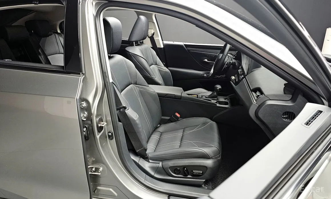 Lexus ES 2018 Executive