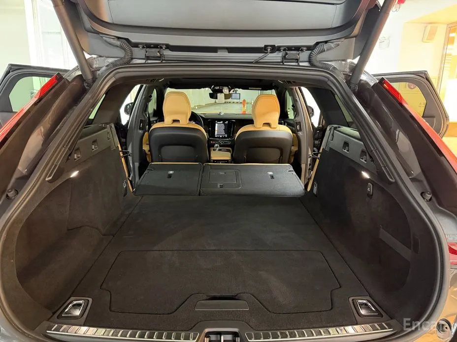 Volvo V90 2017 B5 Ultimate AWD