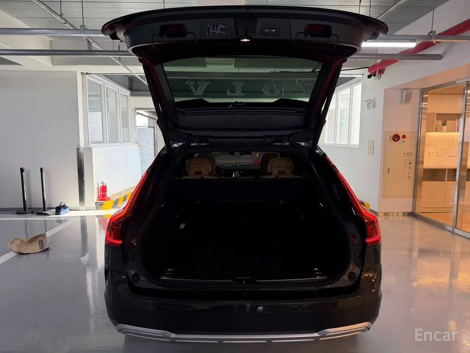 Volvo V90 2017 B5 Ultimate AWD