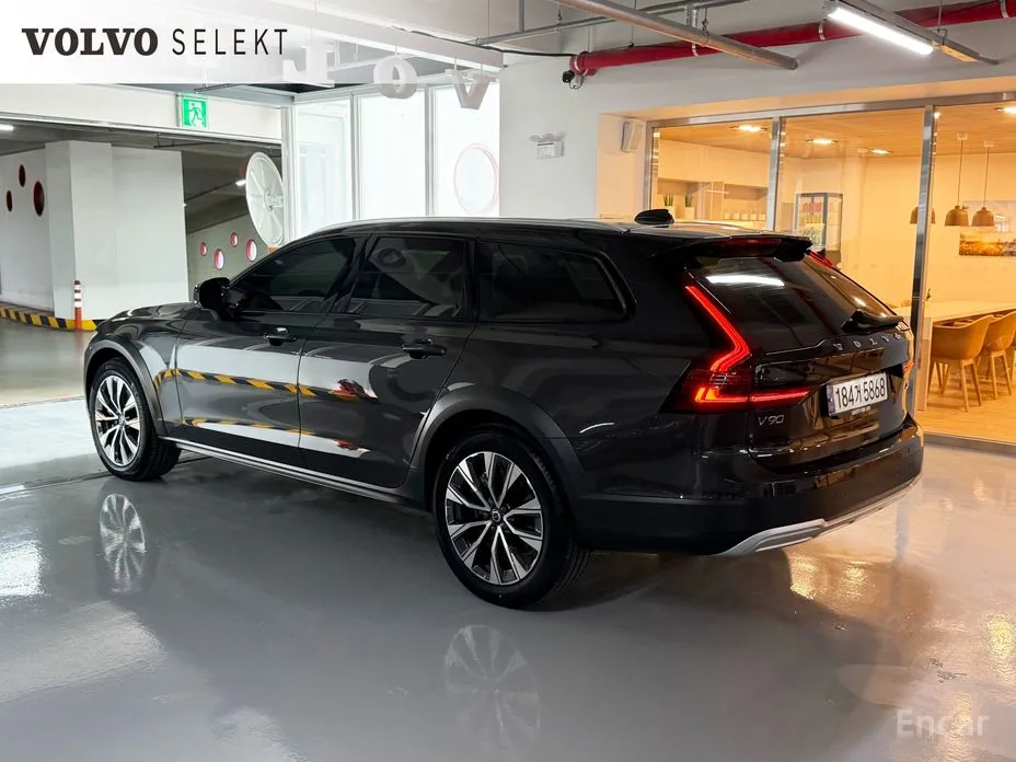 Volvo V90 2017 B5 Ultimate AWD