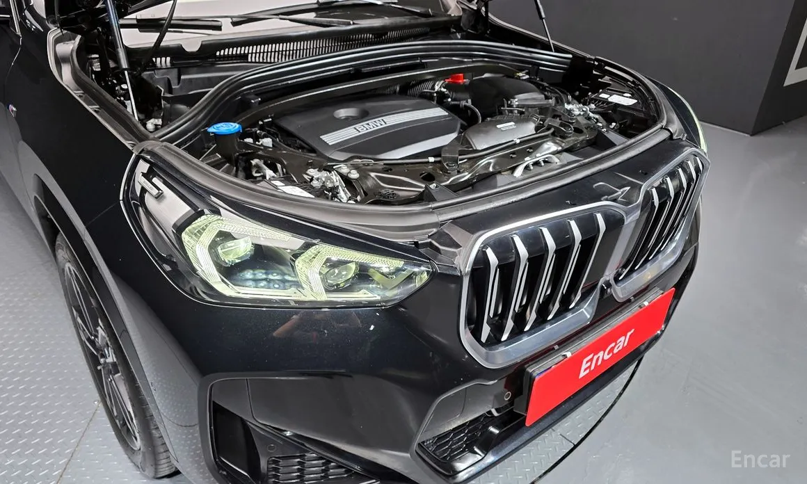 BMW X1 2023 xDrive 20i M Sport