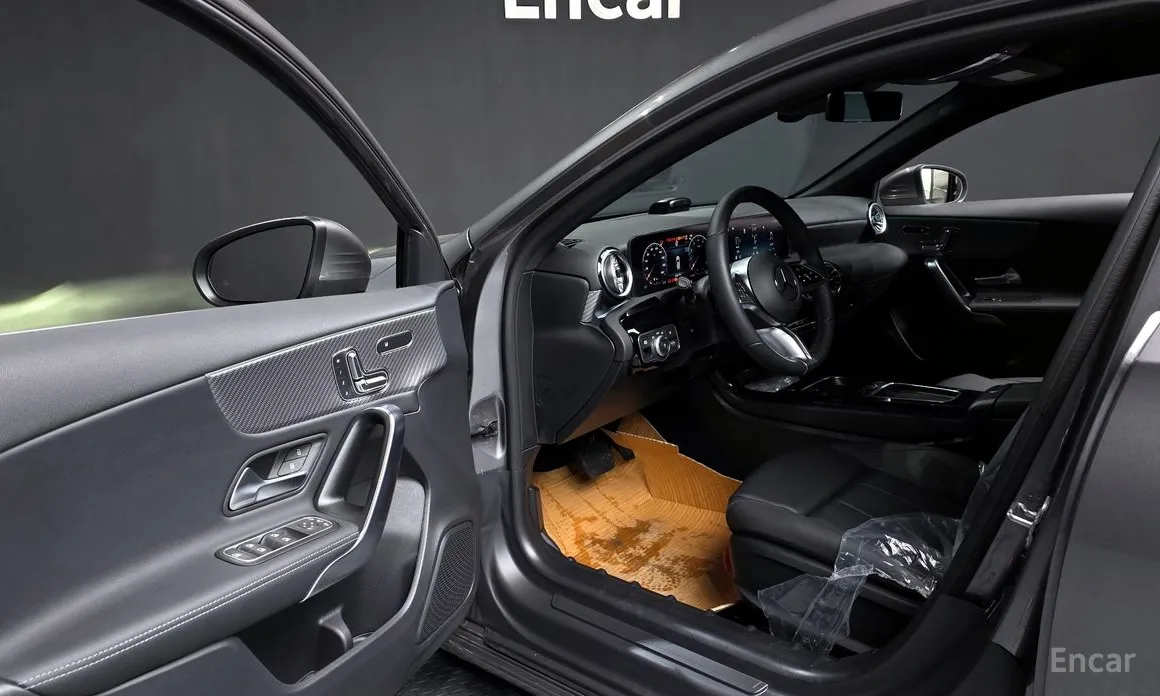 Mercedes-Benz A-Class 2019 A220 Hatchback