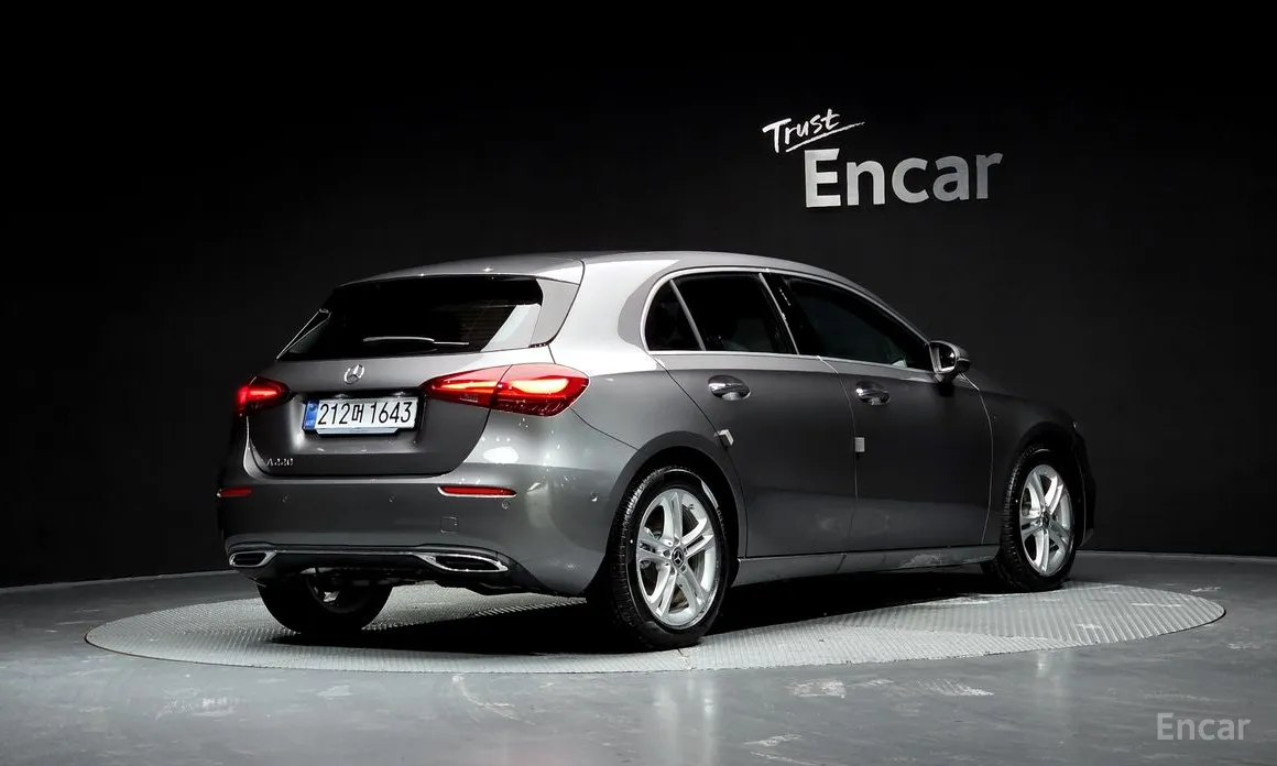 Mercedes-Benz A-Class 2019 A220 Hatchback