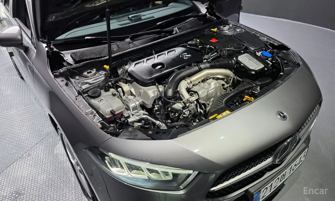 Mercedes-Benz A-Class 2019 A220 Hatchback
