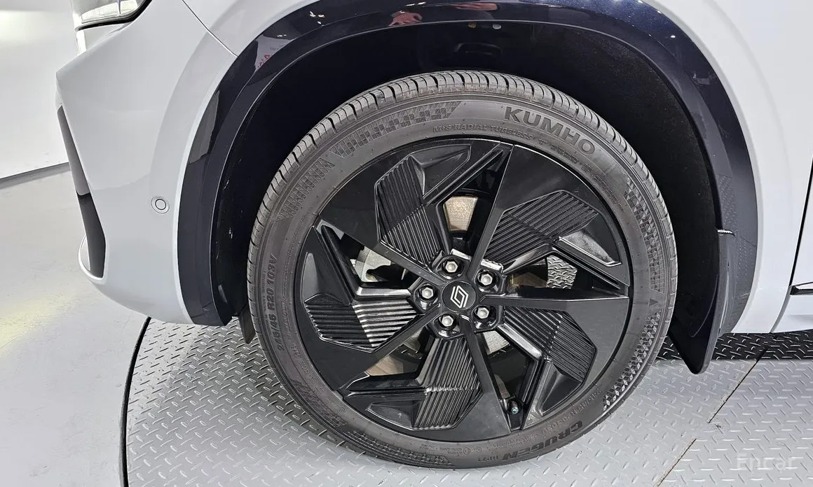 Renault Grand Koleos 2024 1.5 E-TECH Iconic 2WD