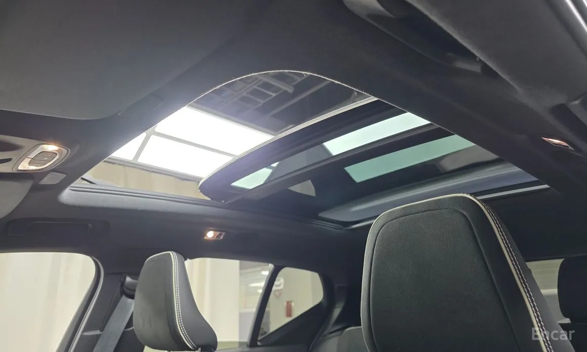 Volvo XC40 2018 B4 R-Design