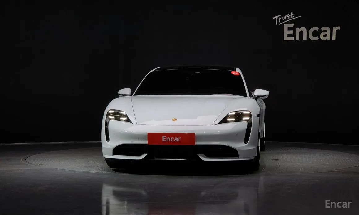 Porsche Taycan 2020 Turbo