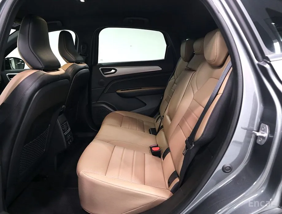 Renault Arkana 2024 1.6 E-TECH Iconic