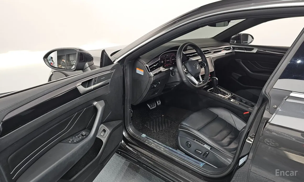 Volkswagen Arteon 2018 2.0 TDI R-LIINE 4Motion