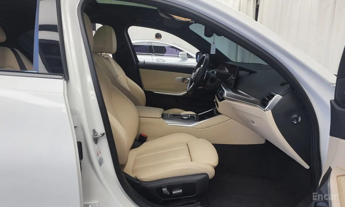 BMW 3 Series 2019 320i M Sport