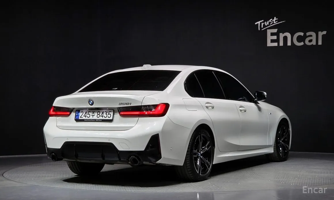 BMW 3 Series 2019 320i M Sport