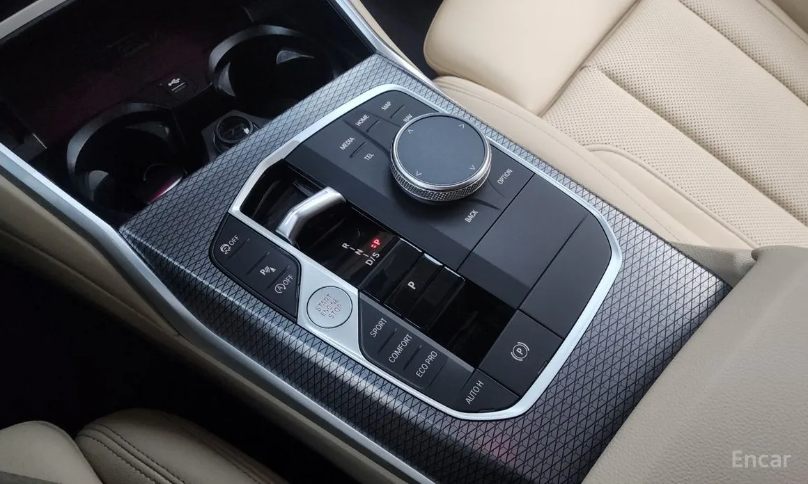 BMW 3 Series 2019 320i M Sport