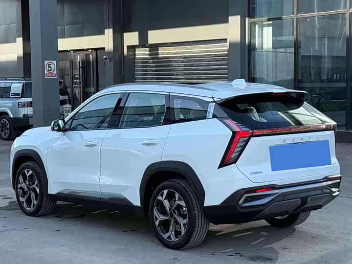 Geely Atlas L 2024 2024款 1.5TD DCT尊贵版