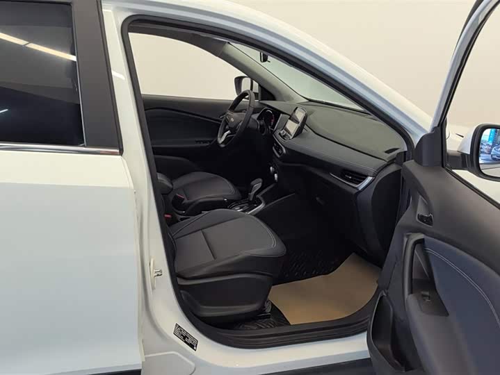 Chevrolet Tracker 2021 2021款 325T 自动趣版 国VI