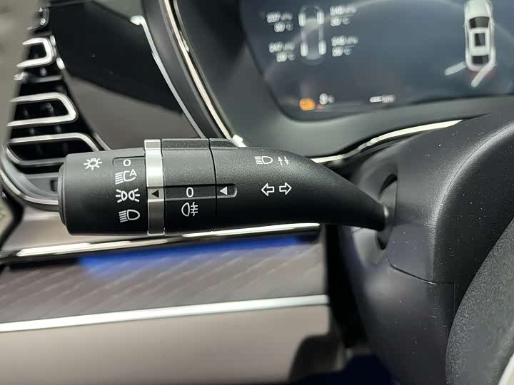 BYD Han 2025 2025款 DM-i 125KM激光雷达智驾型