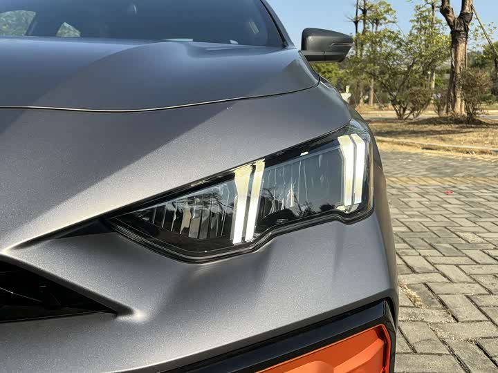 GAC Trumpchi Empow R 2024 2024款 400T 自动 影豹R MAX版