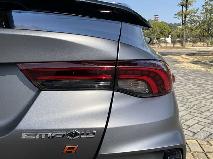 GAC Trumpchi Empow R 2024 2024款 400T 自动 影豹R MAX版