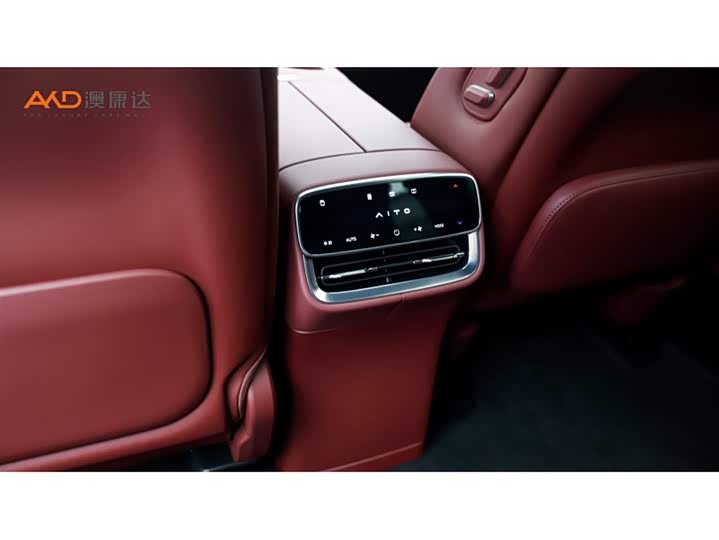 Aito M8 2025 2025款 增程 Ultra版 53.4kWh 5座版