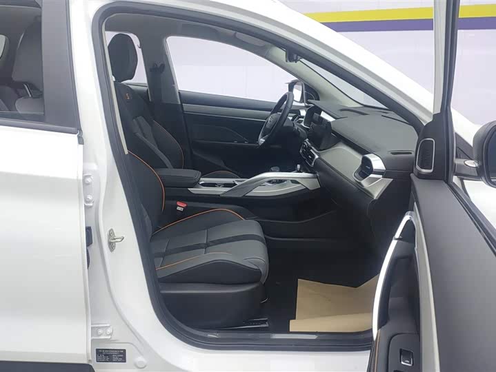 Geely Coolray 2024 2024款 1.5T DCT 龙腾