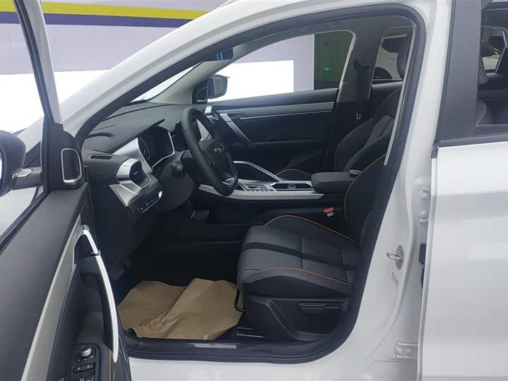 Geely Coolray 2024 2024款 1.5T DCT 龙腾